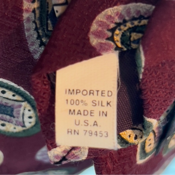 Mark Pendelton 100% silk made in USA burgundy maroon tie - Picture 2 of 3